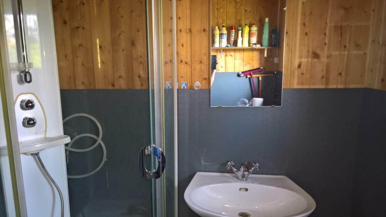 Skogheim Two-Bedroom Cottage Birkeland エクステリア 写真